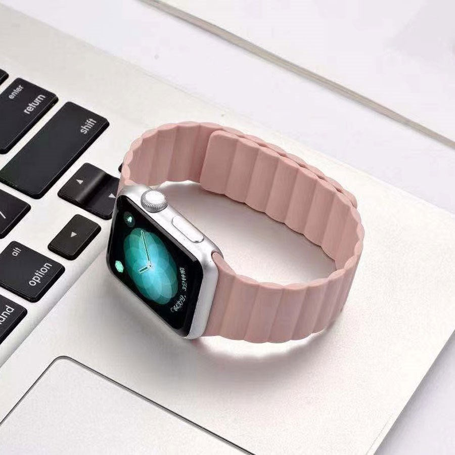 LPAW117 Lippa Apple Watch Magnetisk Silikonerem 42 44 45 49, Pink 3