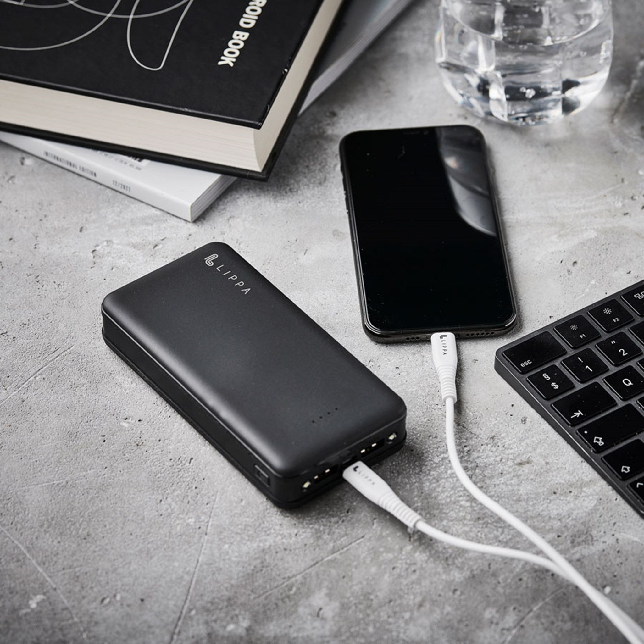 LPPB20000 Lippa 20.000 Mah Powerbank 2 X USB A Output, Black Mørk